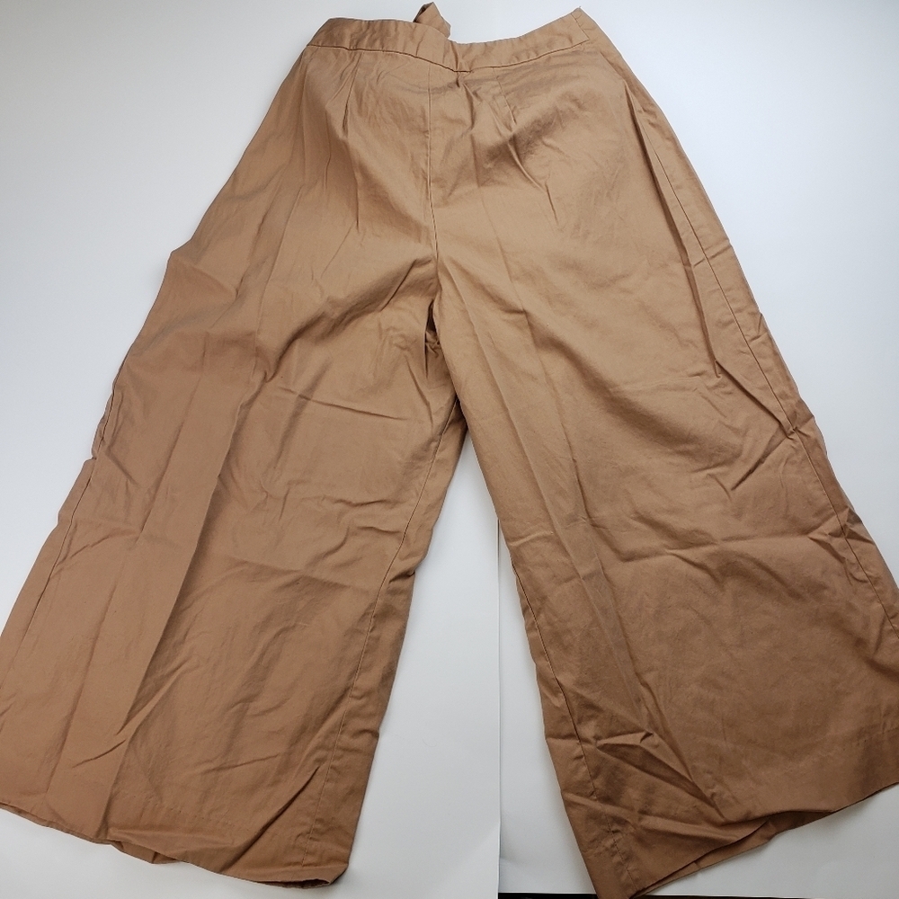 Banana Republic MADE WITH ORGANICALLY GROWN COTTON WIDE-LEG FOLDOVER PANT size 2 - Picture 7 of 11